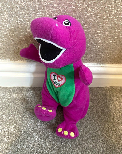 Barney the purple dinosaur - barney,